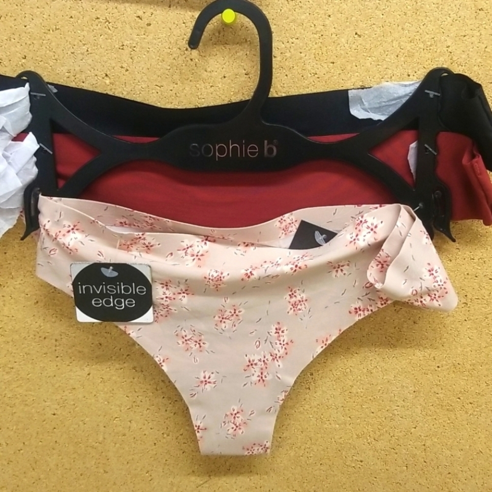 3 soft invisible edge thongs